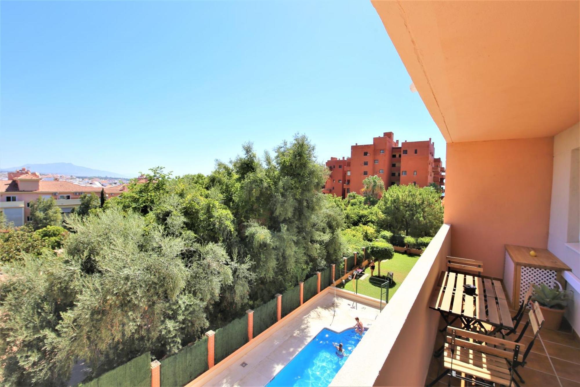 Estepona Town Apartment Carmen Exterior foto
