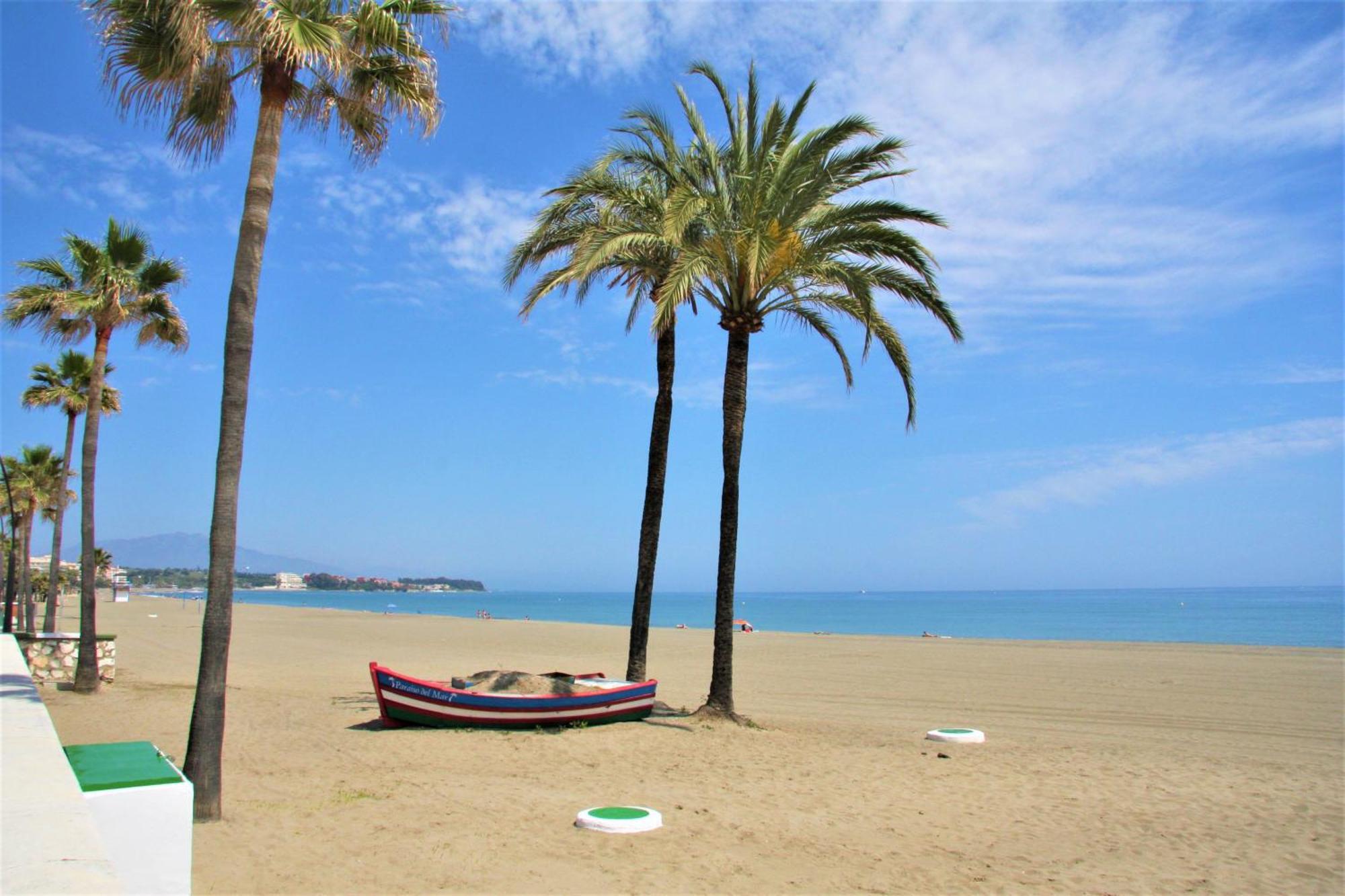 Estepona Town Apartment Carmen Exterior foto